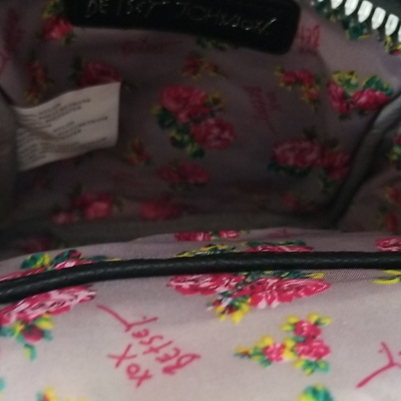 Betsey Johnson Quilted Crossbody - Picture 11 of 14